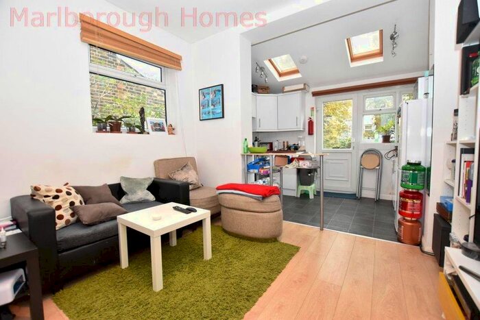 1 Bedroom Flat To Rent In Clarendon Road, Leytonstone, London, E11