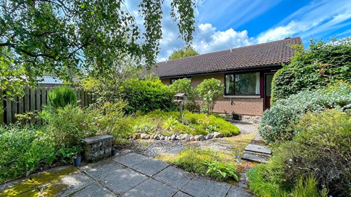 2 Bedroom Semi-Detached House For Sale In Birch Grove, Boat Of Garten, PH24
