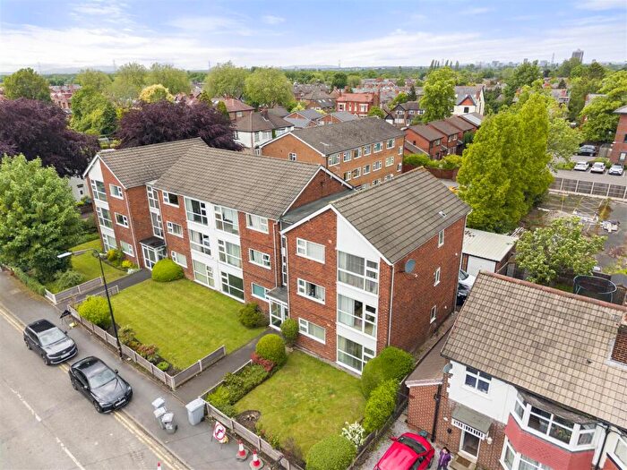 2 Bedroom Apartment For Sale In Atkinson Road, Sale, M33