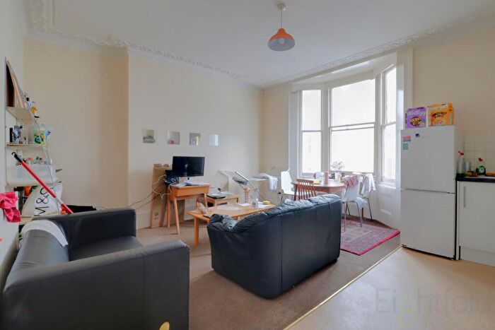 4 Bedroom House Of Multiple Occupation To Rent In Chesham Road, Brighton, BN2