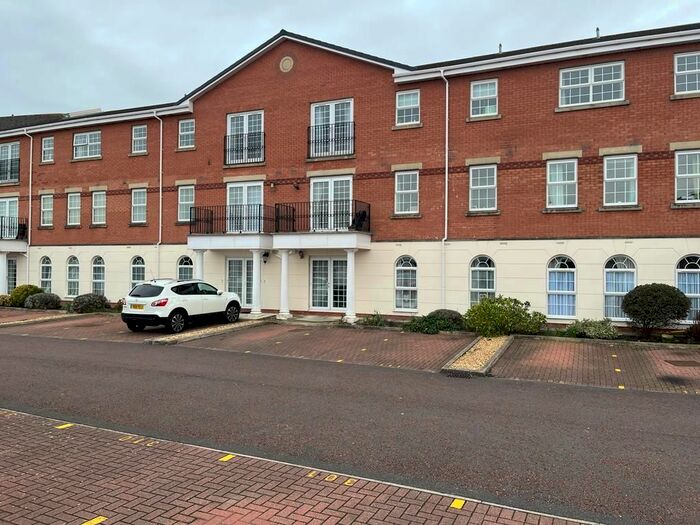 2 Bedroom Flat To Rent In Blacksmith Row, Lytham St. Annes, FY8