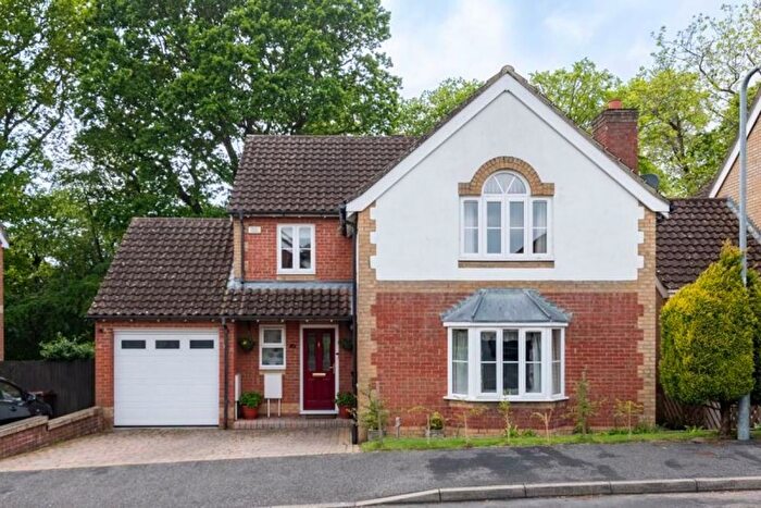 4 Bedroom Detached House For Sale In Magnolia Close, Heathfield, TN21