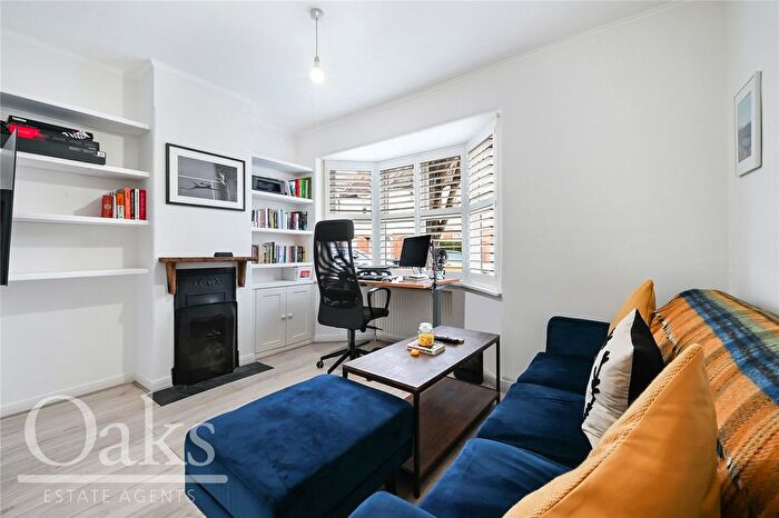 2 Bedroom End Terrace House For Sale In Newlands Road, Norbury, SW16