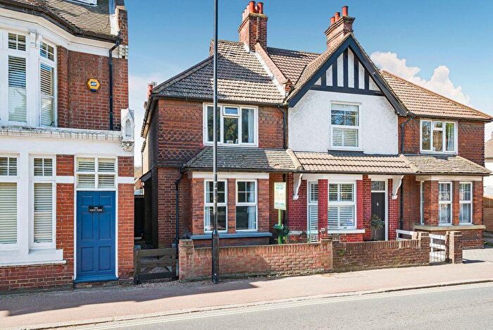 3 Bedroom End Of Terrace House For Sale In Bexley High Street, Bexley Village, DA5