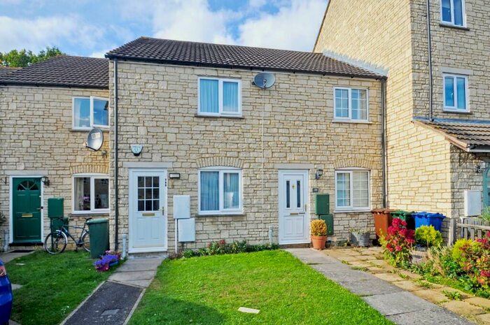 2 Bedroom Terraced House To Rent In Avocet Way, Bicester, Oxfordshire, OX26