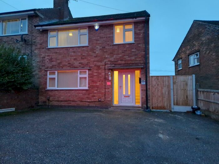 3 Bedroom House To Rent In Glenside, Kirkby-in-Ashfield, Nottingham, NG17