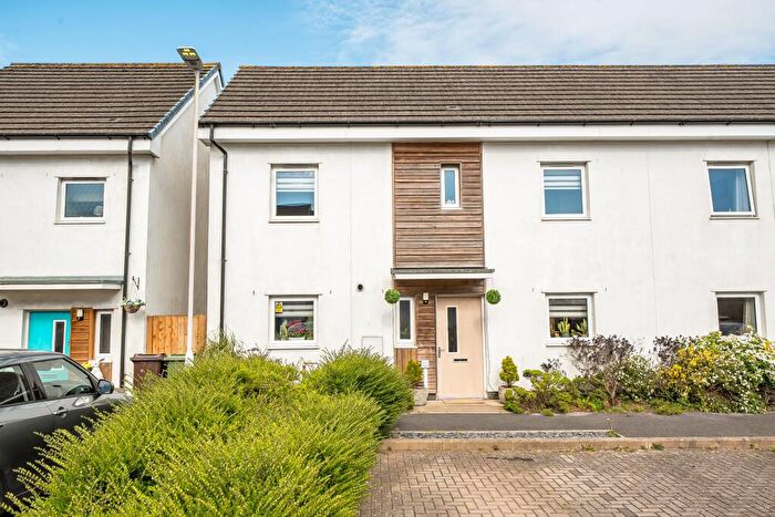 3 Bedroom Semi Detached House For Sale In Plymview Close, PL3