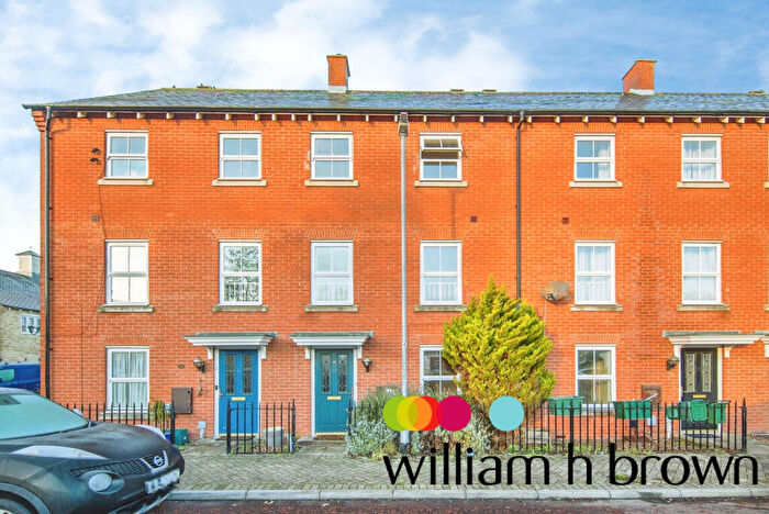 3 Bedroom House To Rent In Mario Way, Colchester, CO2