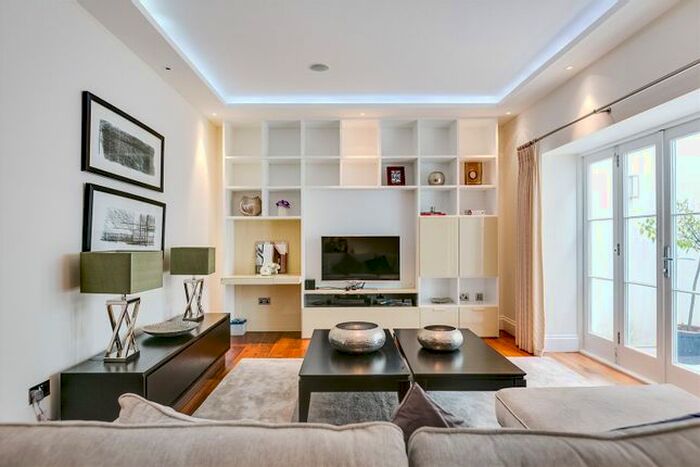 7 Bedroom Property To Rent In Sheffield Terrace, Kensington, W8