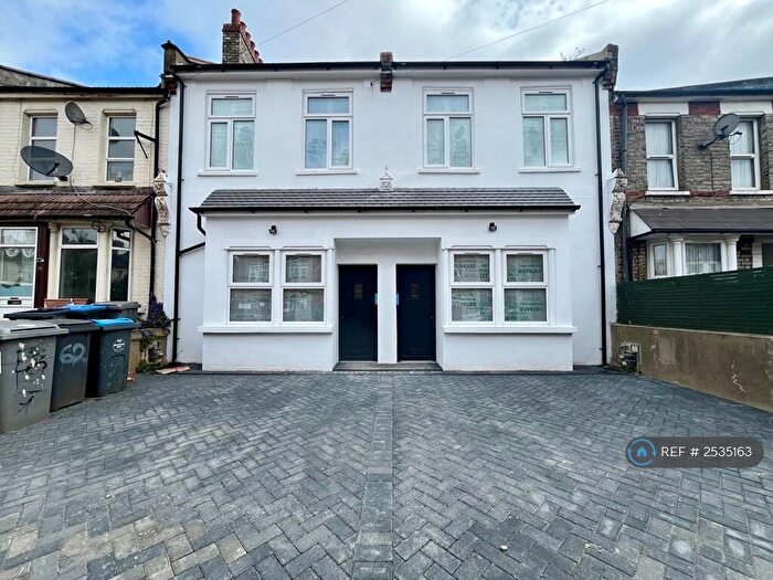 1 Bedroom Flat To Rent In Rucklidge Avenue, London, NW10