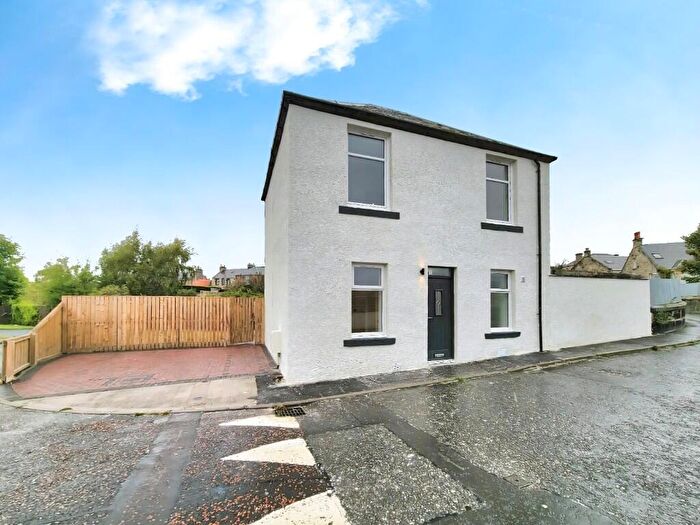 3 Bedroom Detached House To Rent In Church Street, Kirkcaldy, Fife, KY1