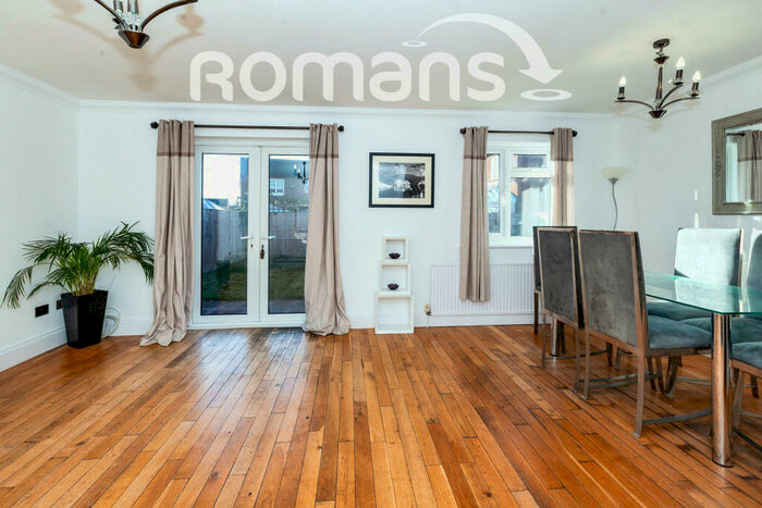 4 Bedroom Detached House To Rent In Eskdale Gardens, SL6