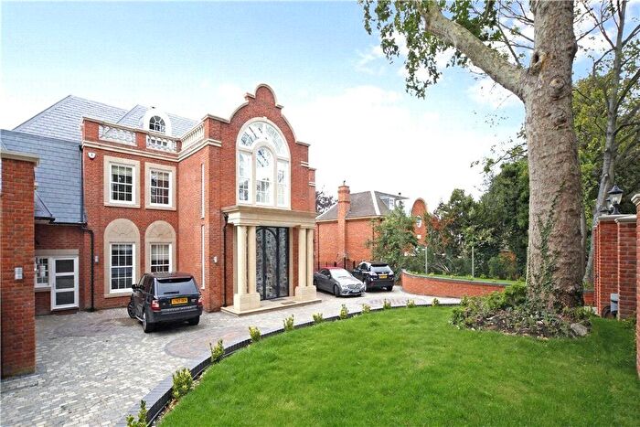 8 Bedroom Detached House To Rent In George Road, Kingston Upon Thames, Surrey, KT2