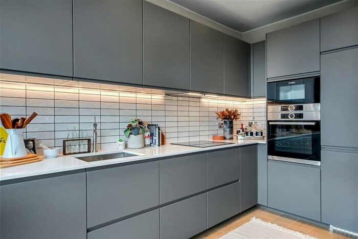 1 Bedroom Flat To Rent In Zinc Street Sugar House Island, E15