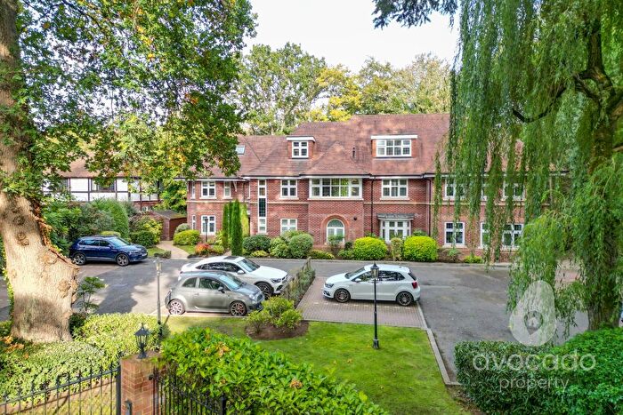 2 Bedroom Flat For Sale In Grasmere, Knightsbridge Road, Camberley, Surrey, GU15