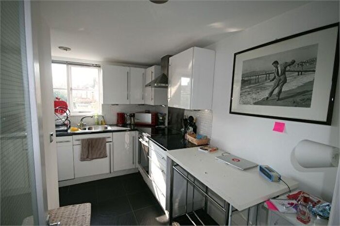 1 Bedroom Flat To Rent In Wandsworth Bridge Road, Fulham, SW6