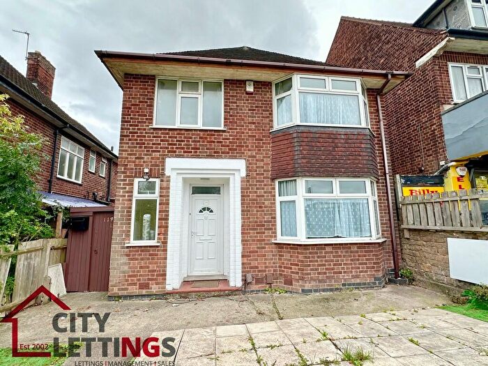 5 Bedroom Detached House To Rent In Middleton Boulevard Nottingham, NG8
