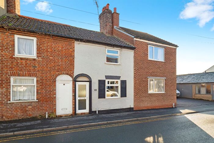 2 Bedroom Terraced House For Sale In New Road, Driffield, YO25