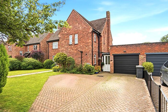 5 Bedroom Detached House For Sale In Trans Walk, Church Fenton, LS24