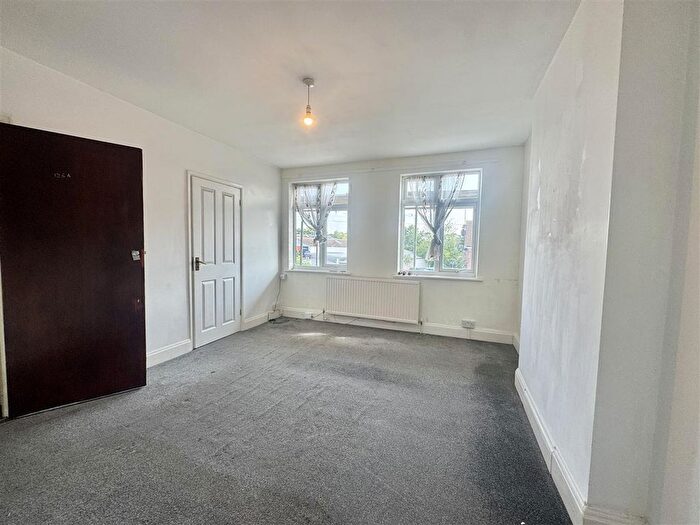 1 Bedroom Flat To Rent In Blenheim Road, Harrow, HA2