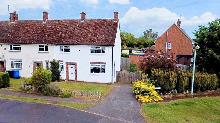 3 Bedroom End Of Terrace House For Sale In The Piece, Cogenhoe, Northamptonshire, NN7