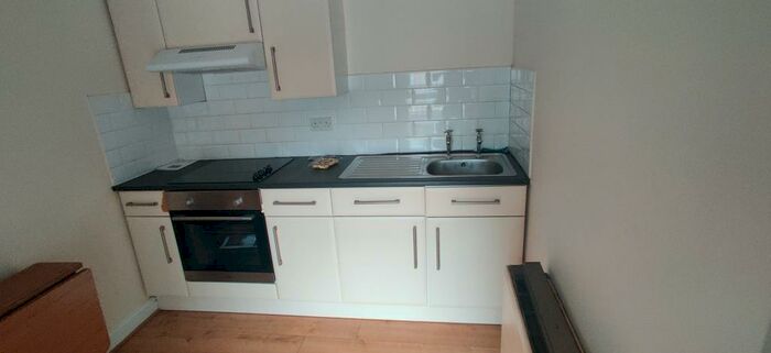 2 Bedroom Flat To Rent In Marlborough Road, Brynmill, Swansea, SA2