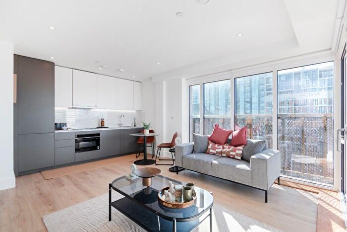 1 Bedroom Apartment To Rent In Carshalton Road, Sutton, London, SM1