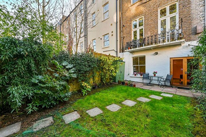 2 Bedroom Flat For Sale In Lanhill Road, Maida Vale, London, W9