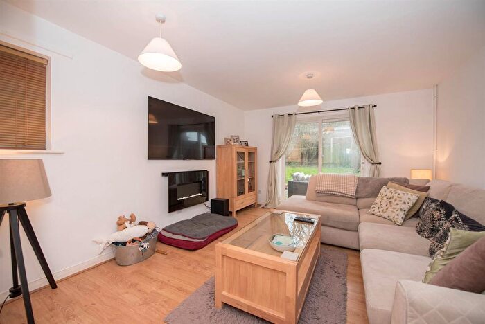 2 Bedroom Semi-Detached House To Rent In Bennett Street, Nottingham, NG3