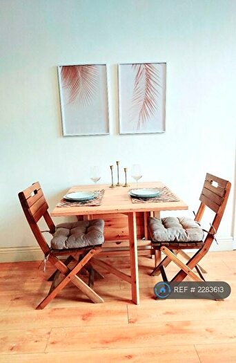 1 Bedroom Flat To Rent In Glasgow, Glasgow, G20