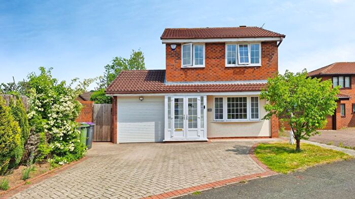 3 Bedroom Detached House For Sale In Coniston Drive, Telford, TF2