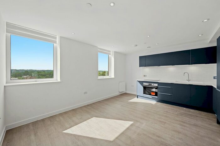 2 Bedroom Flat To Rent In Beckenham Road, Beckenham, BR3