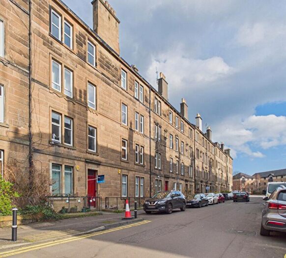 5 Bedroom Flat To Rent In Roseburn Place, Roseburn, Edinburgh, EH12