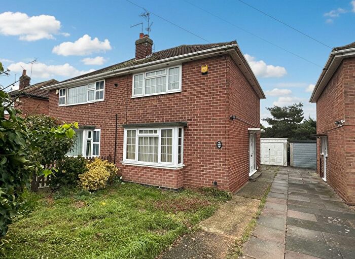 2 Bedroom Semi-Detached House For Sale In Fishpools, Leicester, LE3
