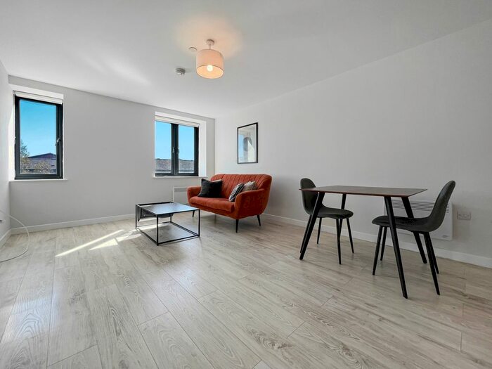 2 Bedroom Flat To Rent In Atkinson Street, Leeds, LS10