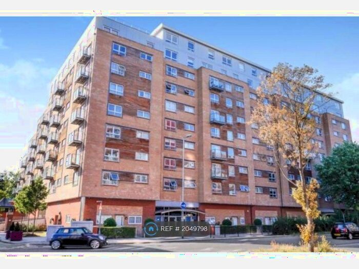 1 Bedroom Flat To Rent In Cherrydown East, Basildon, SS16