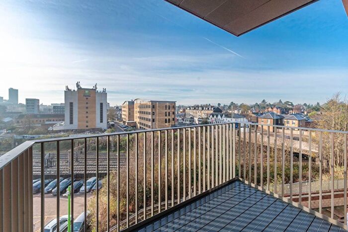 2 Bedroom Flat For Sale In The Exchange Watford, Watford, WD24