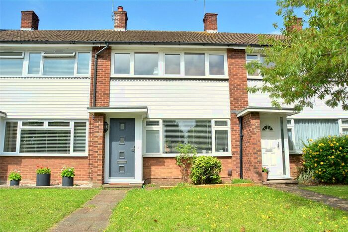 3 Bedroom Terraced House To Rent In Courtlands Avenue, London, SE12