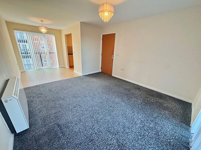 3 Bedroom Flat To Rent In Cascade Road, Liverpool, L24