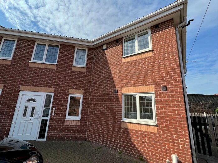 1 Bedroom Flat To Rent In Bole Close, Low Valley, Barnsley, S73