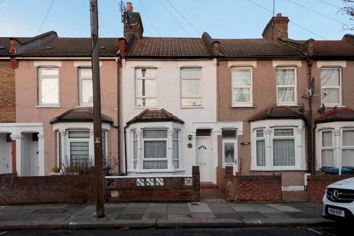 3 Bedroom Terraced House To Rent In Forest Road, London, N9