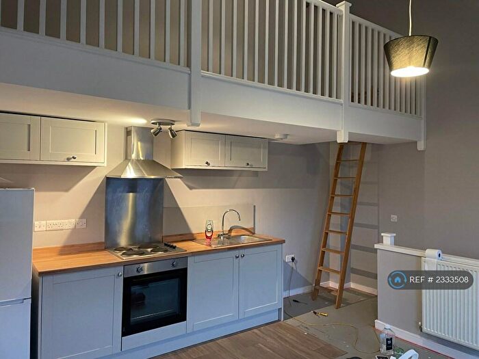1 Bedroom Semi-Detached House To Rent In Padside Row, Leicester, LE5