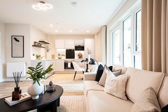 1 Bedroom Flat For Sale In Albert Road, Barnet, Barnet, EN4