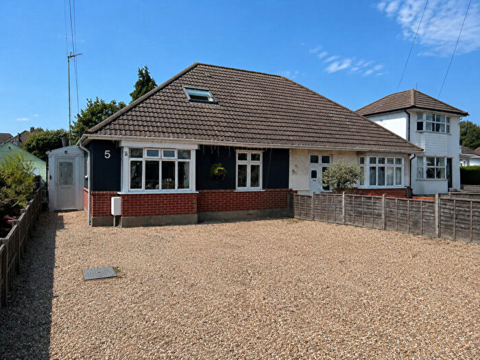 4 Bedroom Semi-Detached Bungalow For Sale In Devon Road, Poole, BH15