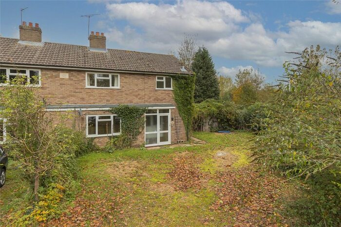 3 Bedroom Semi-Detached House For Sale In Hexton Road, Lilley, Luton, Hertfordshire LU2