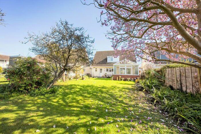 3 Bedroom House To Rent In Church Lane, Bristol, BS48