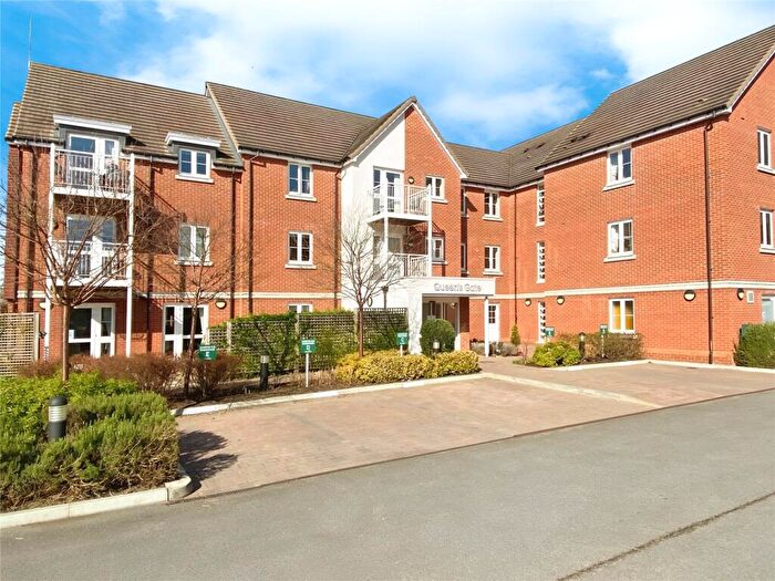 1 Bedroom Apartment For Sale In Wellington Road, Wokingham, Berkshire, RG40