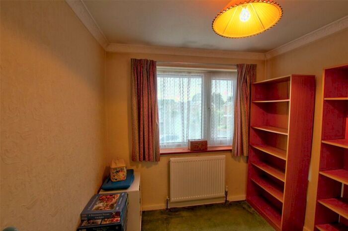 3 Bedroom Semi-Detached House For Sale In Windermere Drive, West Auckland, Bishop Auckland, DL14