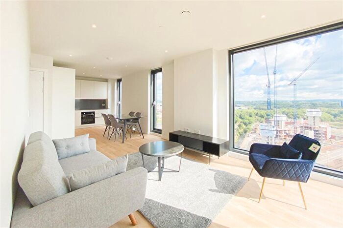 2 Bedroom Apartment To Rent In The Stile, M4