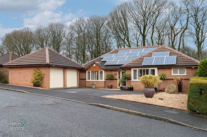 4 Bedroom Detached Bungalow For Sale In Thanet Lee Close, Cliviger, Burnley, BB10